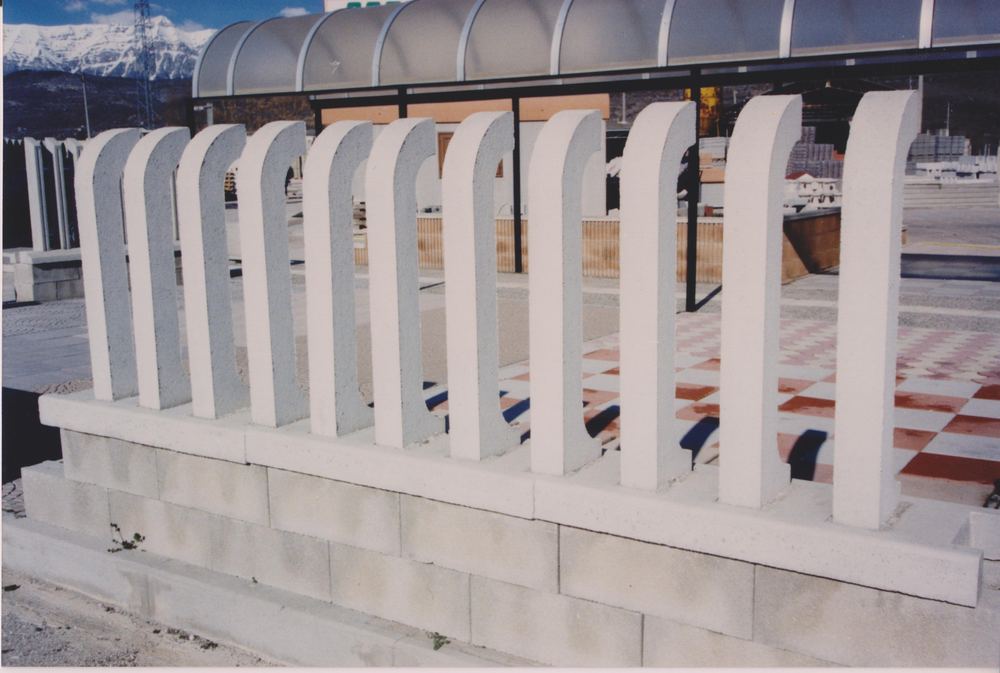 Recinzione modulare ad arco H105, prodotto Vibrocementi