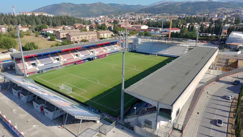 Stadio L’Aquila Calcio, immagine 1