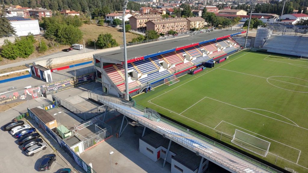 Stadio L’Aquila Calcio, immagine 2